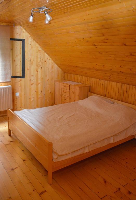 Brunarica Petric - Bela Krajina - Komarna Vas - Smucisce Gace - Semic Екстер'єр фото